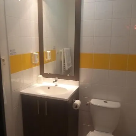 Privatif Dans Résidence Gare Apartamento Nîmes