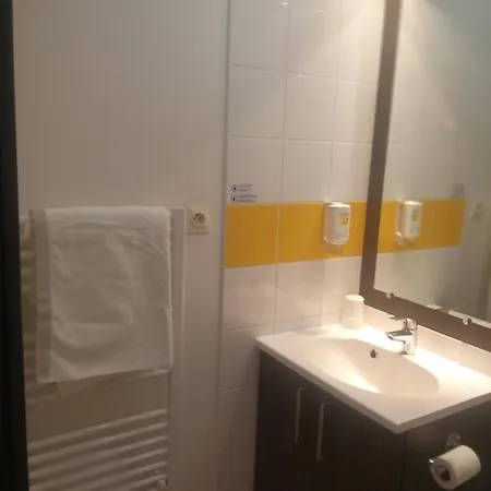 Privatif Dans Résidence Gare Apartamento Nîmes